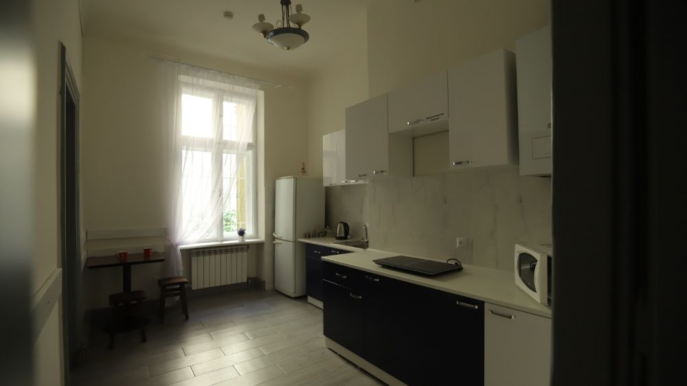 Family Hostel Lviv - Приватні номери в центрі Львова.[ Цілодобово]