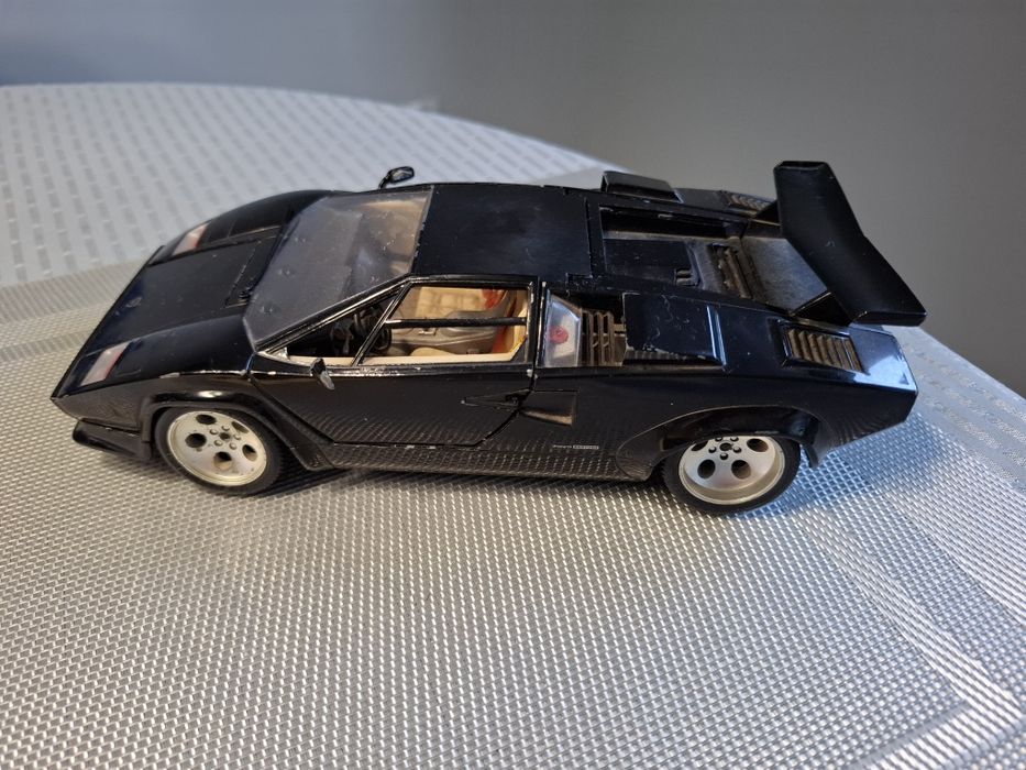 Bburago Lamborghini countach model samochodu