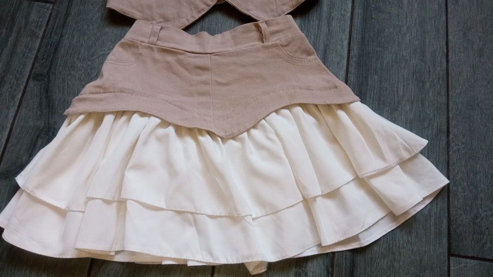 Костюм святковий  спідниця з жилеткою