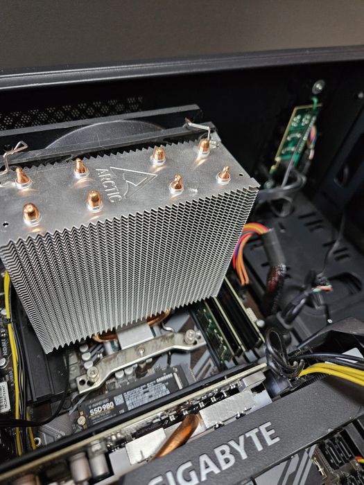 Komputer stacjonarny