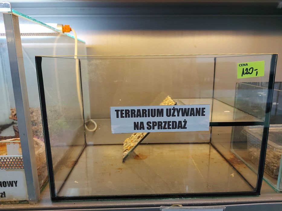 Sprzedam używane terrarium dla żółwia wodnolądowego