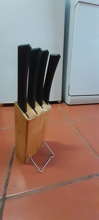 Conjunto facas e suporte