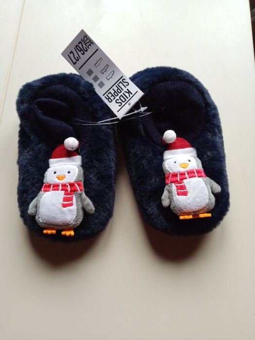 Kapcie świąteczne dla dzieci 26/27 Nowe