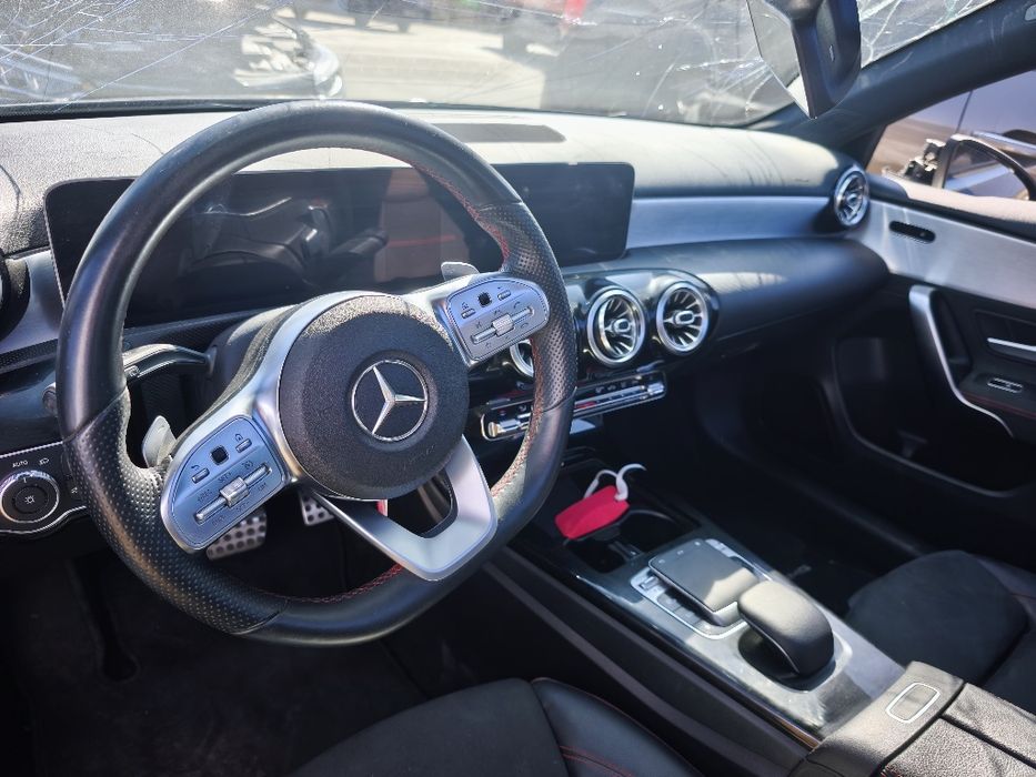 Mercedes  A  180