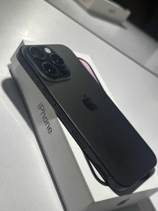 Iphone 16 Pro 1TB- 1000GB ! Stan bdb