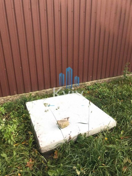 Продаж Будинок у лісі біля Києва — газ, каналізація, готовий для життя