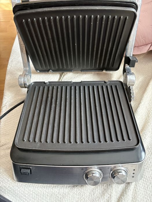Grill kontaktowy opiekacz KOENIC KCG 205 2000W