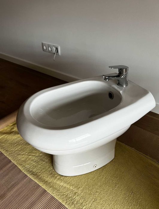 Bidé Estaco com torneira – bom estado geral