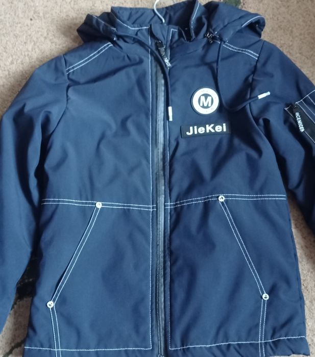 Куртка на підлітка