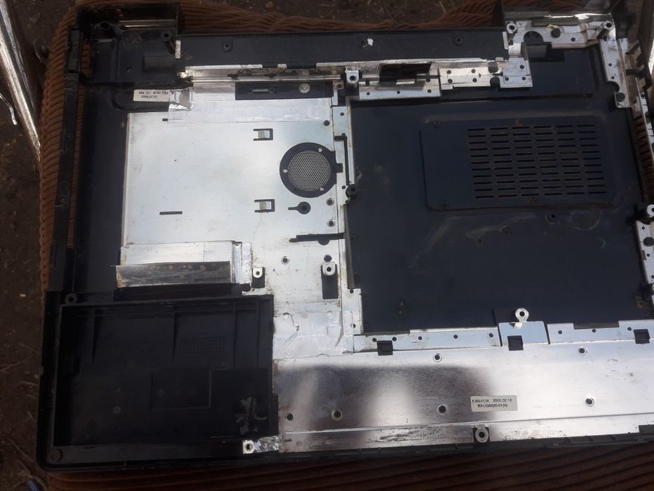 Ноутбук Аmilo m 1424