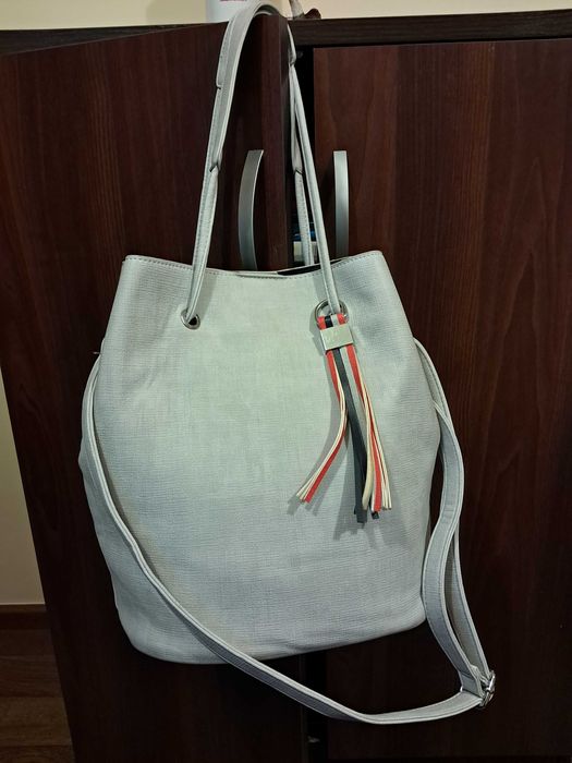 Torba Solar na ramię z kosmetyczką