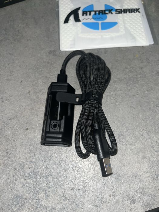 ATTACK SHARK R5 Ultra WHITE BLACK Бездротова мишка Карбонова Оригінал