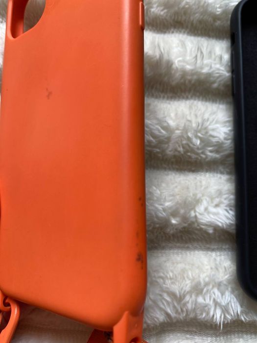 Чохли для iPhone 11