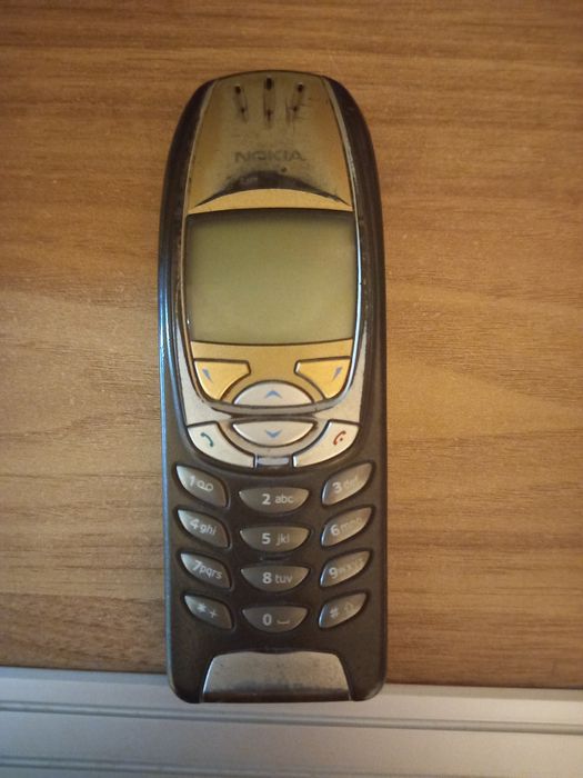 Telefon Nokia 6310i