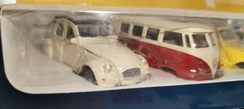 4 Miniaturas clássicos 1/60