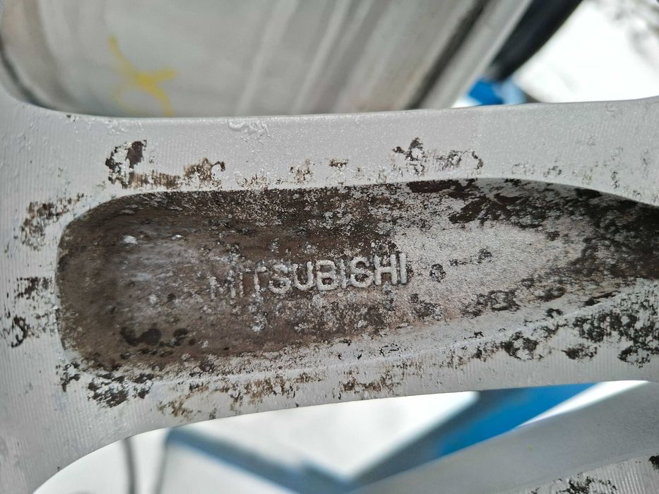 Диски  Мітсубісі 5/114,3 R17 6,5J ET46 Mitsubishi .