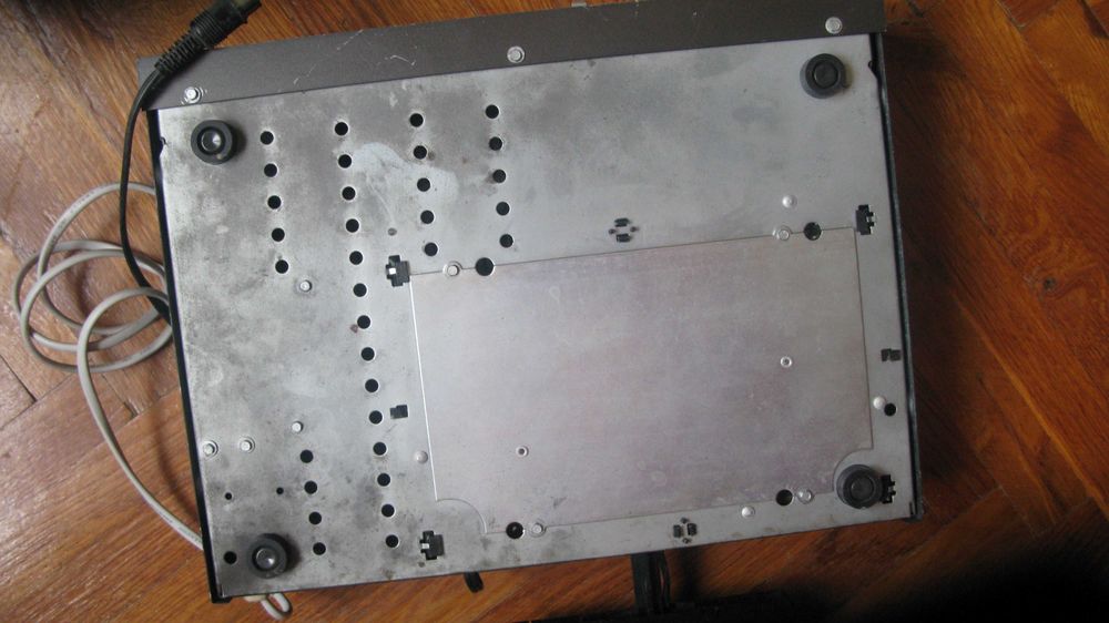 Радио-Тюнер ТЕСЛА