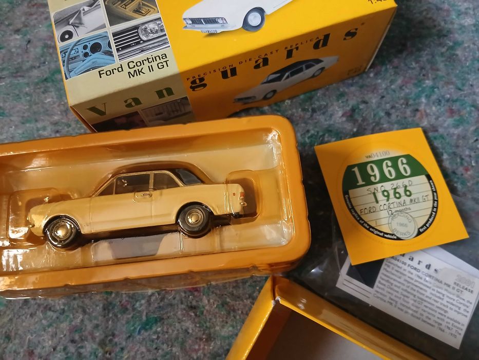 Ford Cortina MkII GT
