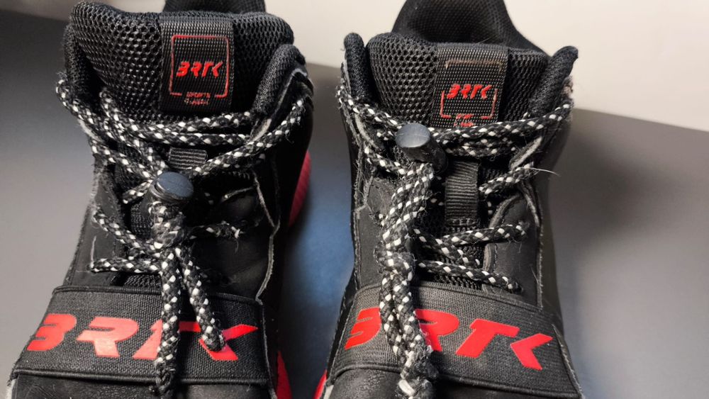 Buty sneakersy Bartek