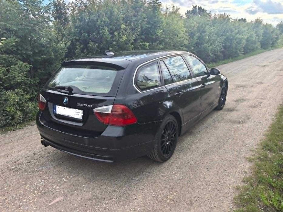 BMW E91 R6 325XI  218KM