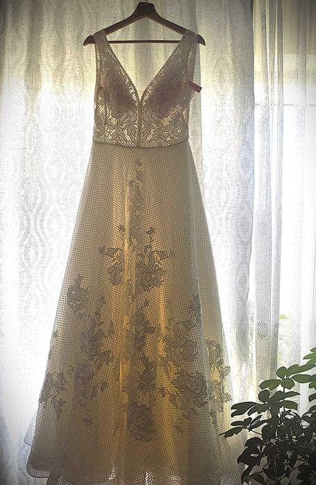 Suknia ślubna rozmiar M/38