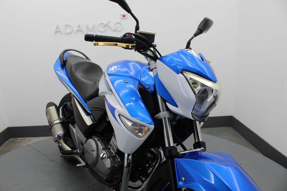 Suzuki GSR 250 (2 циліндра, інжектор)
