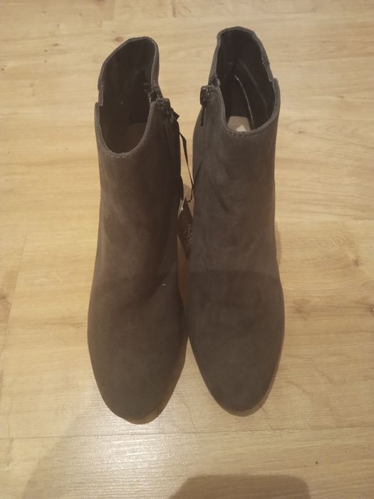 Botki damskie na obcasie Good Sole r.38