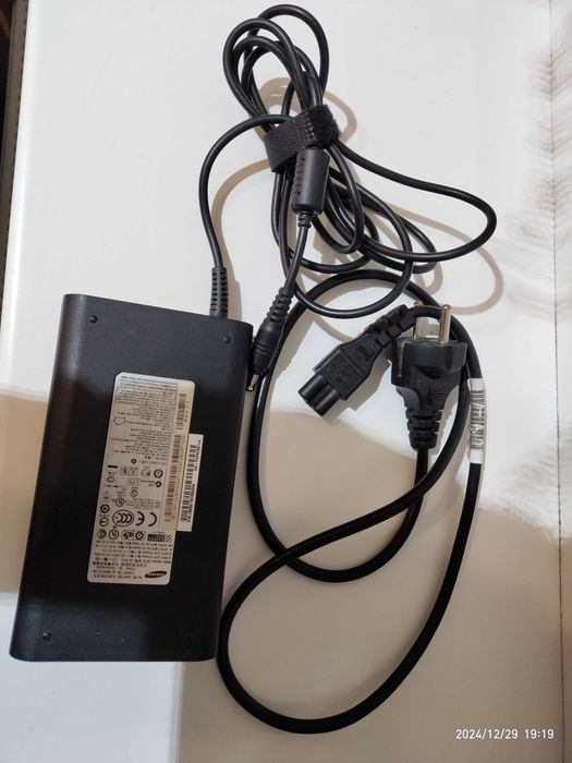 Зарядний пристрій samsung ca-9019