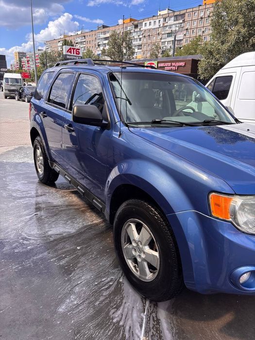 Продам ford escape