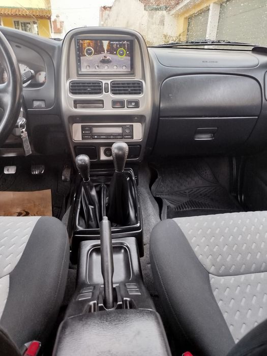 Nissan Navara D22 11/2004