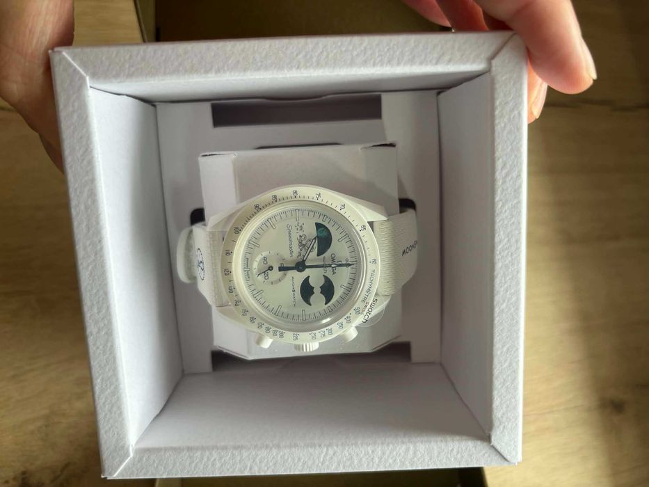 Omega x Swatch Bioceramic Moonswatch Mission To Earthphase Moonshine Gold Nowy Kolekcjonerski