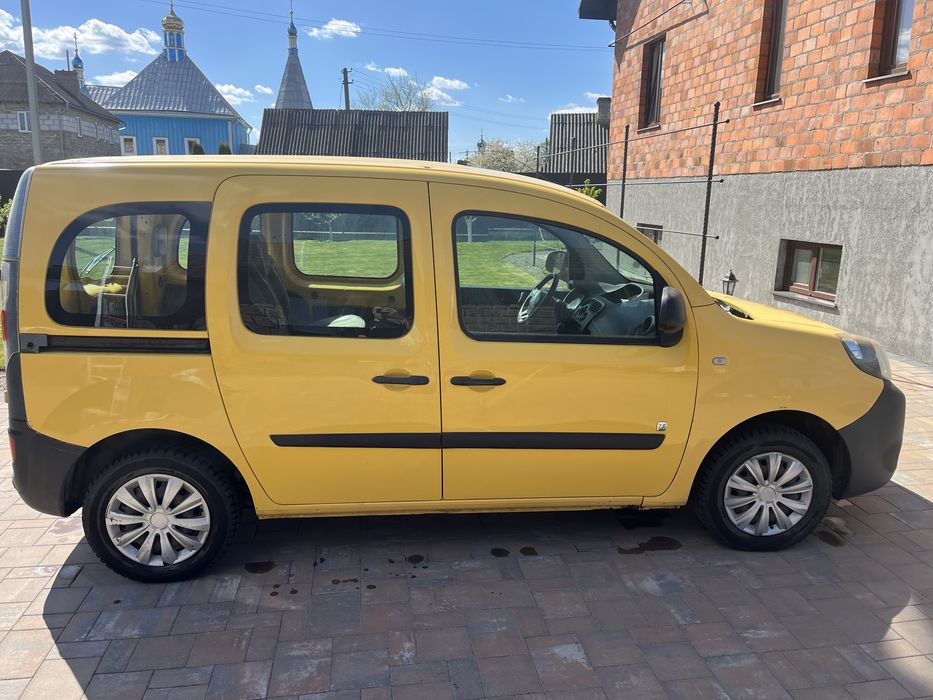 Renault kangoo, електро, електроавтомобіль.