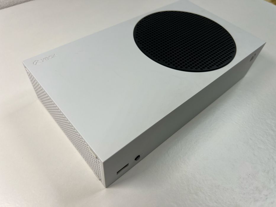 Xbox Series S – 120FPS | 512GB SSD | Caixa + Cabo HDMI Original