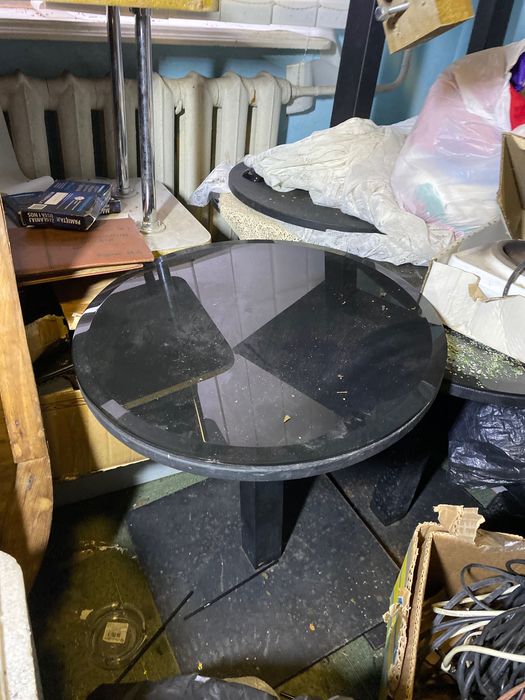 Колонки,міксер,система караоке,мікрофони та ін.