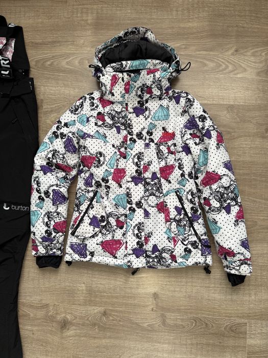 Жіночий лижний костюм