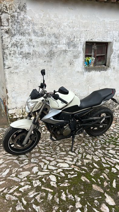 Vendo Yamaha XJ6
