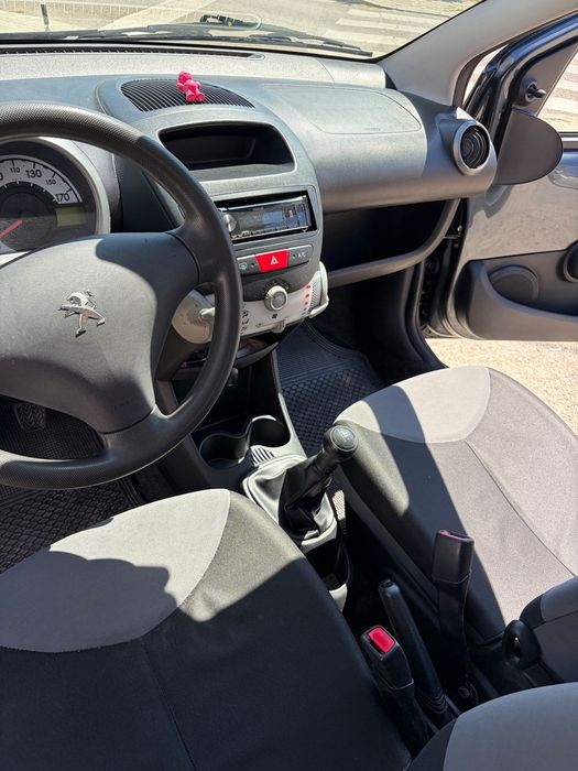 Peugeot 107 1.0 Access foto 4