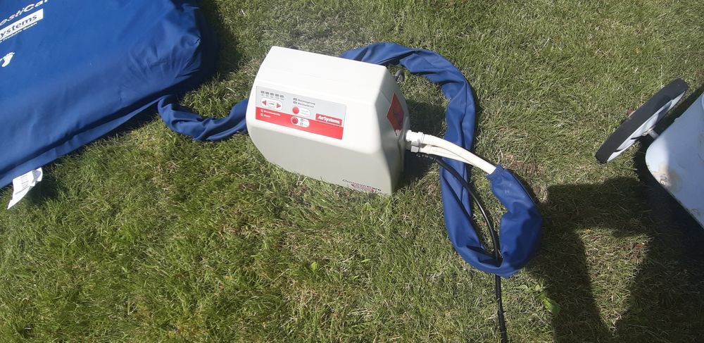 Materac system przeciwodleżynowy do profilaktyki i terapii DomestiCare