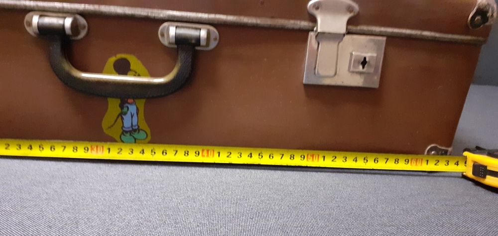 Вінтажна  валіза