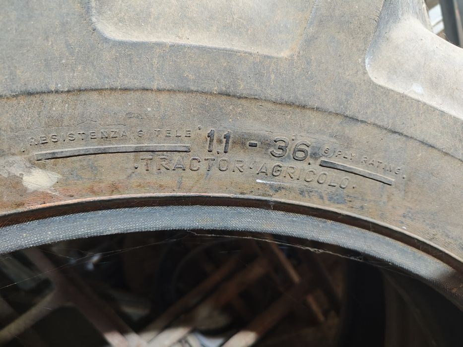 Pneus de tração agrícola