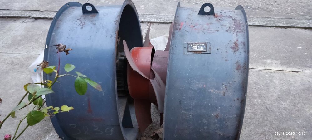 Вентилятор осьовий в-06-300