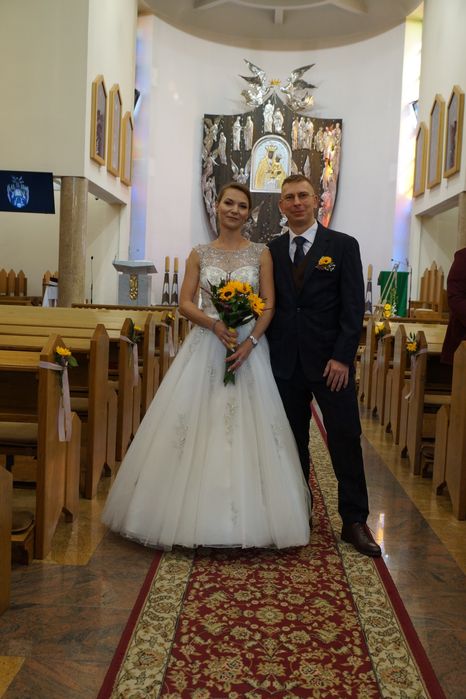 Suknia ślubna w typie księżniczki