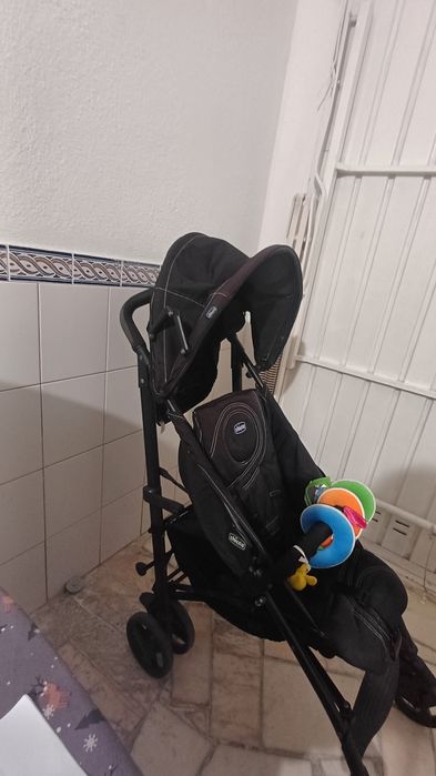 Carrinho de Passeio Bengala Chicco Liteway (Preto)