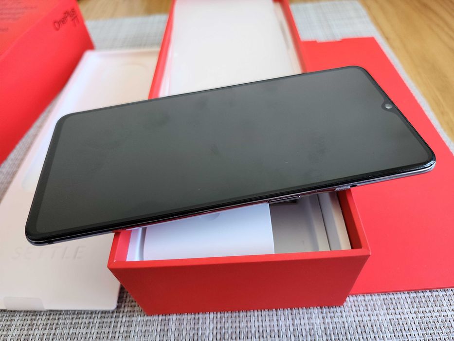 Смартфон OnePlus 7T (A6013) 8/128Gb Black DUOS Android 12