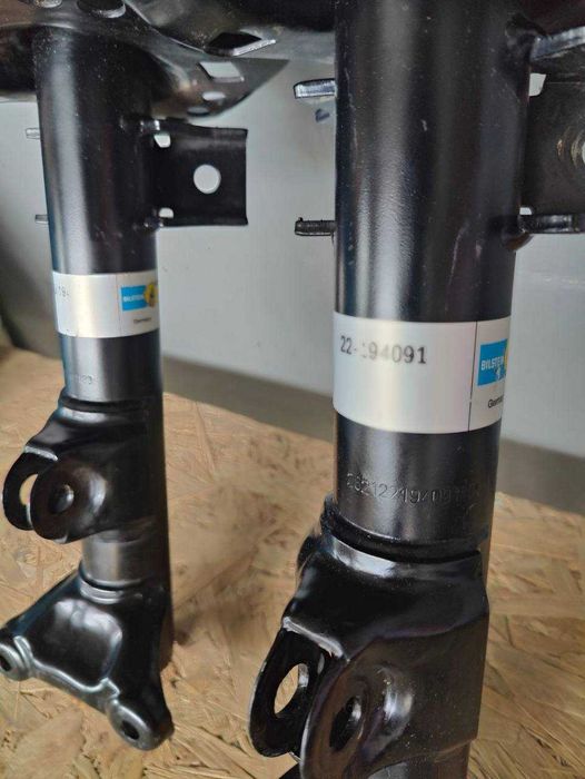 Передні амортизатори E-class 212 09-, BILSTEIN — пара, б/в