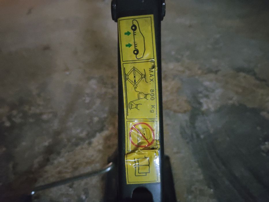 Macaco para automóvel