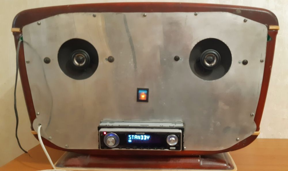 Продам радіо приймач Звезда 54 перероблений