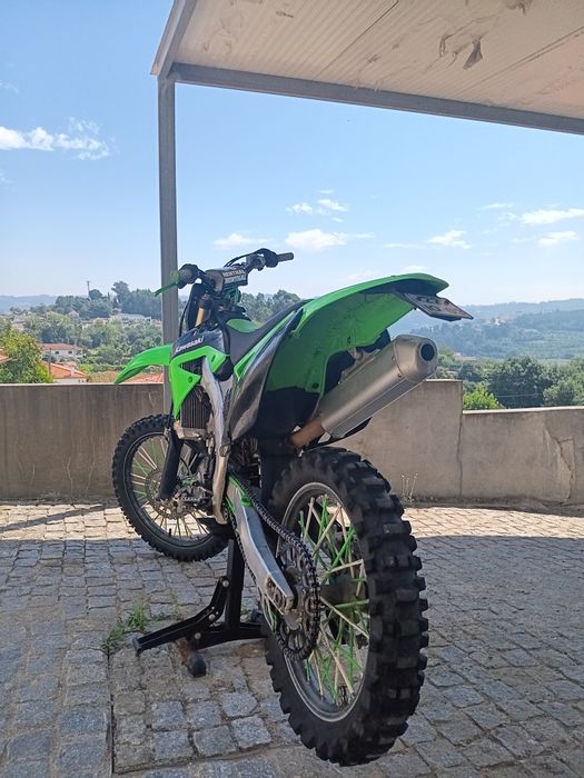 Kawasaki kxf 250 matriculada