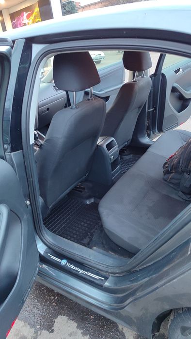Продам Volkswagen Jetta 2.0 автомат 2015