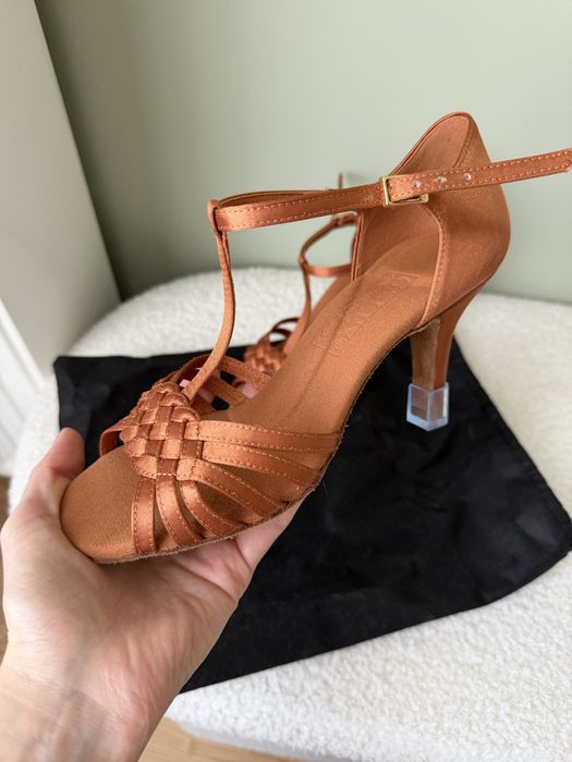 Buty do tańca Latino